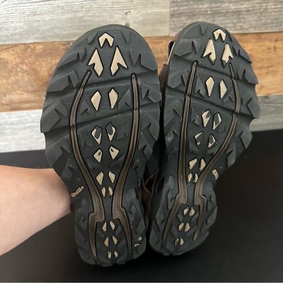 Teva Deacon Fisherman Sandal Men's 10 Brown Hook & Loop Mesh Water Resistant - Picture 8 of 9